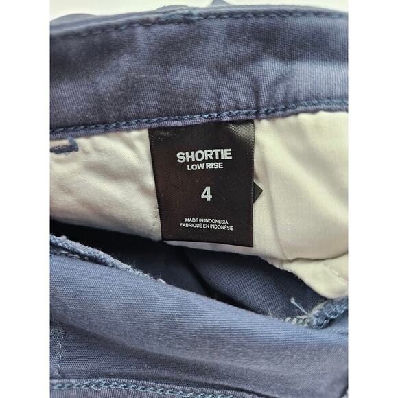 Express Women's Size 4 Blue Shortie Low Rise Chino Shorts - Picture 3 of 8